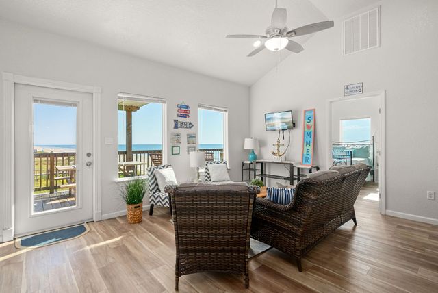 116 I Howard Avenue, Surfside Beach, TX 77541