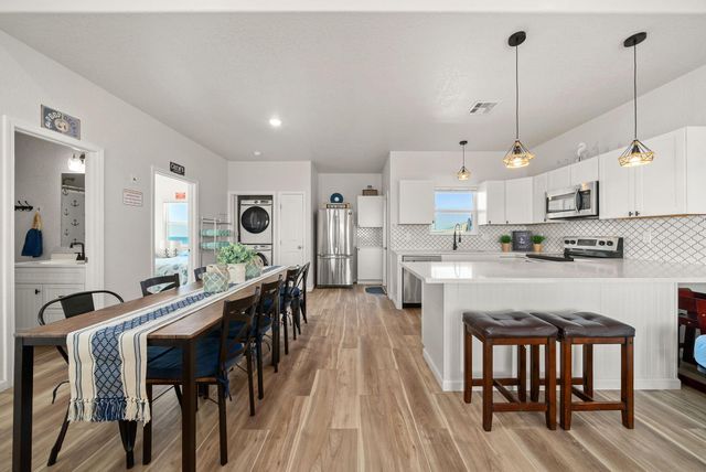 116 I Howard Avenue, Surfside Beach, TX 77541