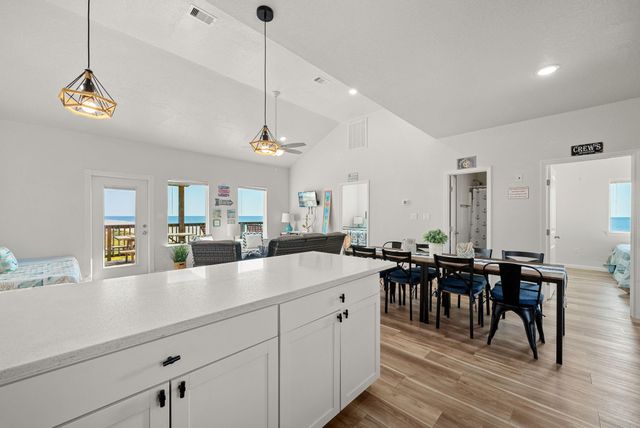 116 I Howard Avenue, Surfside Beach, TX 77541