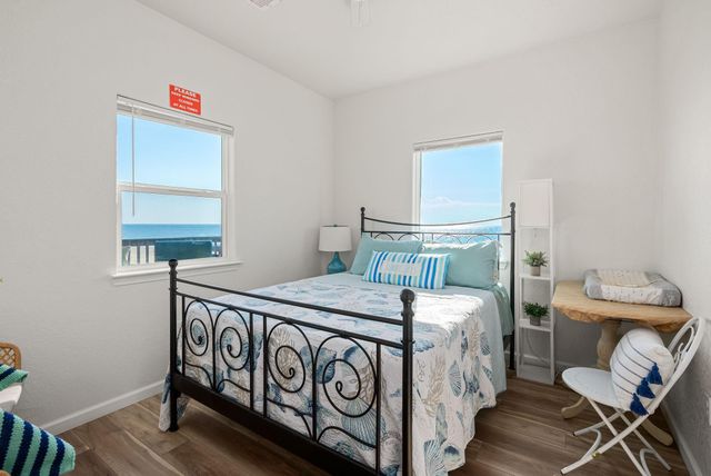 116 I Howard Avenue, Surfside Beach, TX 77541