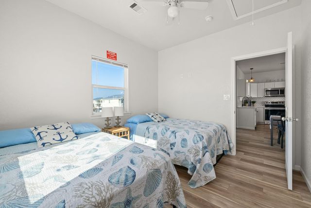 116 I Howard Avenue, Surfside Beach, TX 77541