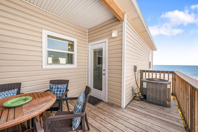 116 I Howard Avenue, Surfside Beach, TX 77541