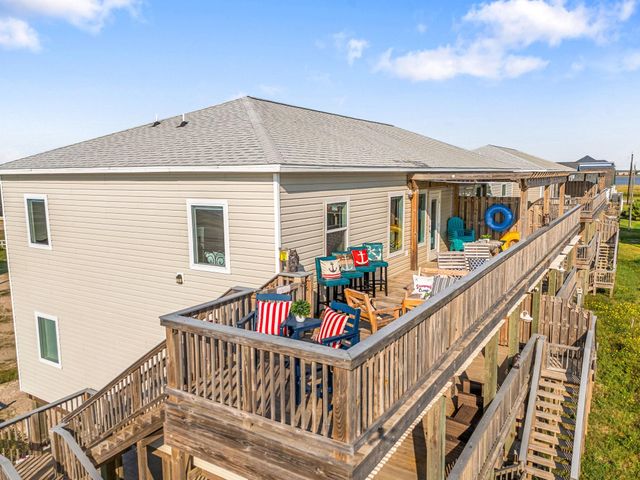 116 I Howard Avenue, Surfside Beach, TX 77541