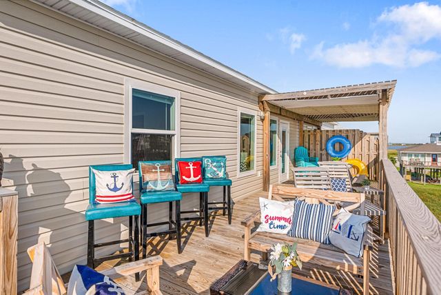 116 I Howard Avenue, Surfside Beach, TX 77541