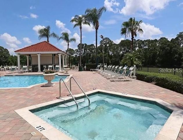 8550 CRYSTAL COVE LOOP, Kissimmee, FL 34747