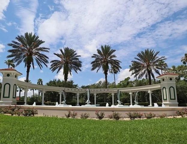 8550 CRYSTAL COVE LOOP, Kissimmee, FL 34747