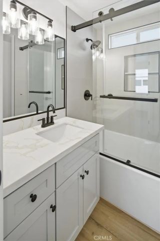 12138 Wright Road, Lynwood, CA 90262