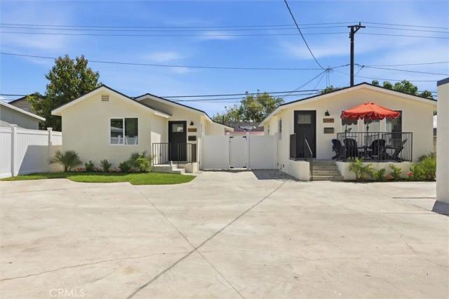 12138 Wright Road, Lynwood, CA 90262