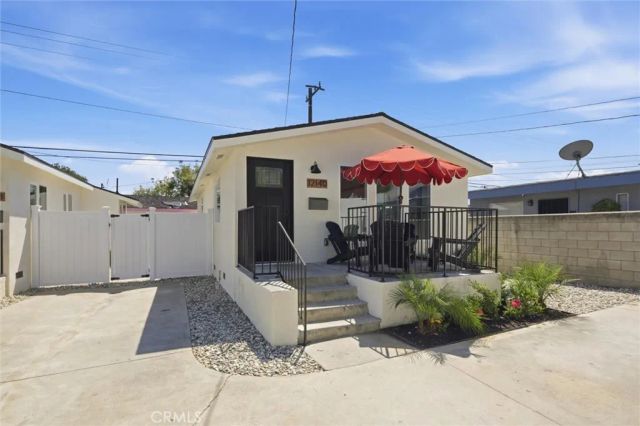 12138 Wright Road, Lynwood, CA 90262