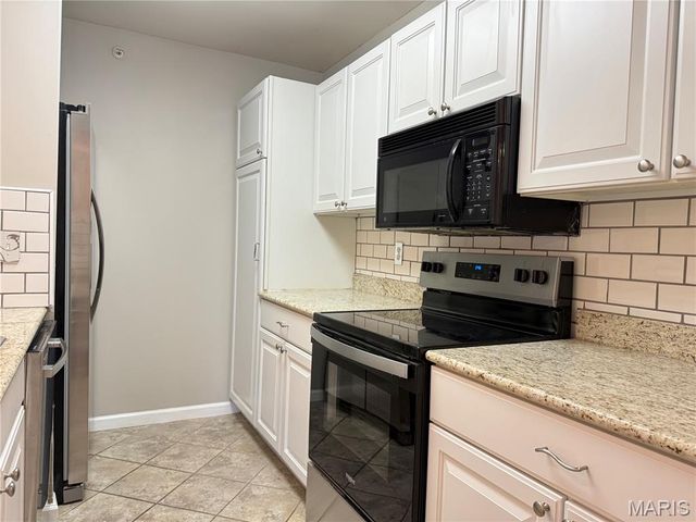 3605 Tracey Rich Road 3D, St Louis, MO 63125