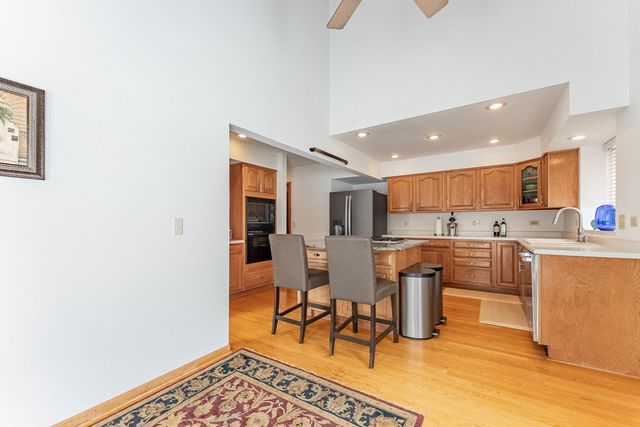 187 Hilltop Drive, Lake In The Hills, IL 60156