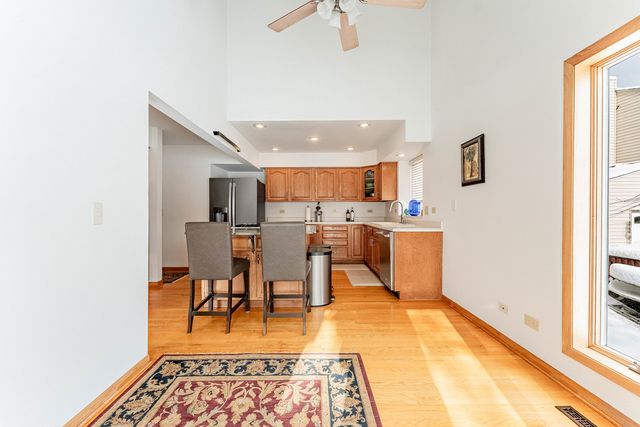 187 Hilltop Drive, Lake In The Hills, IL 60156