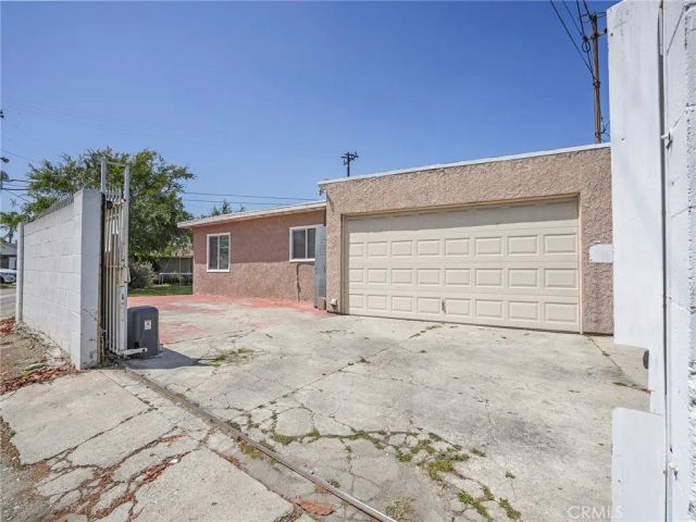 13478 Fanshaw Avenue, Paramount, CA 90723