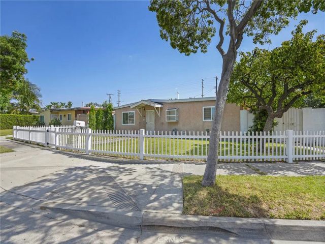 13478 Fanshaw Avenue, Paramount, CA 90723