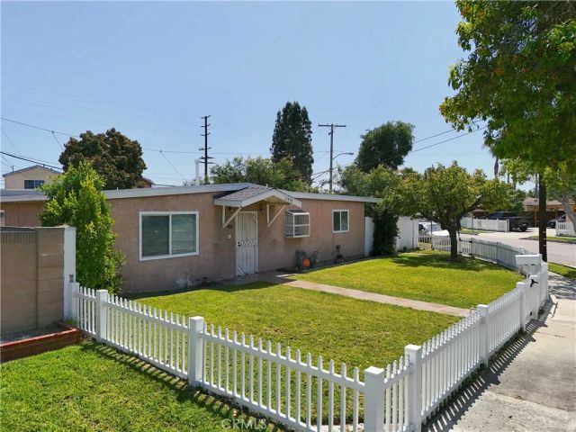 13478 Fanshaw Avenue, Paramount, CA 90723