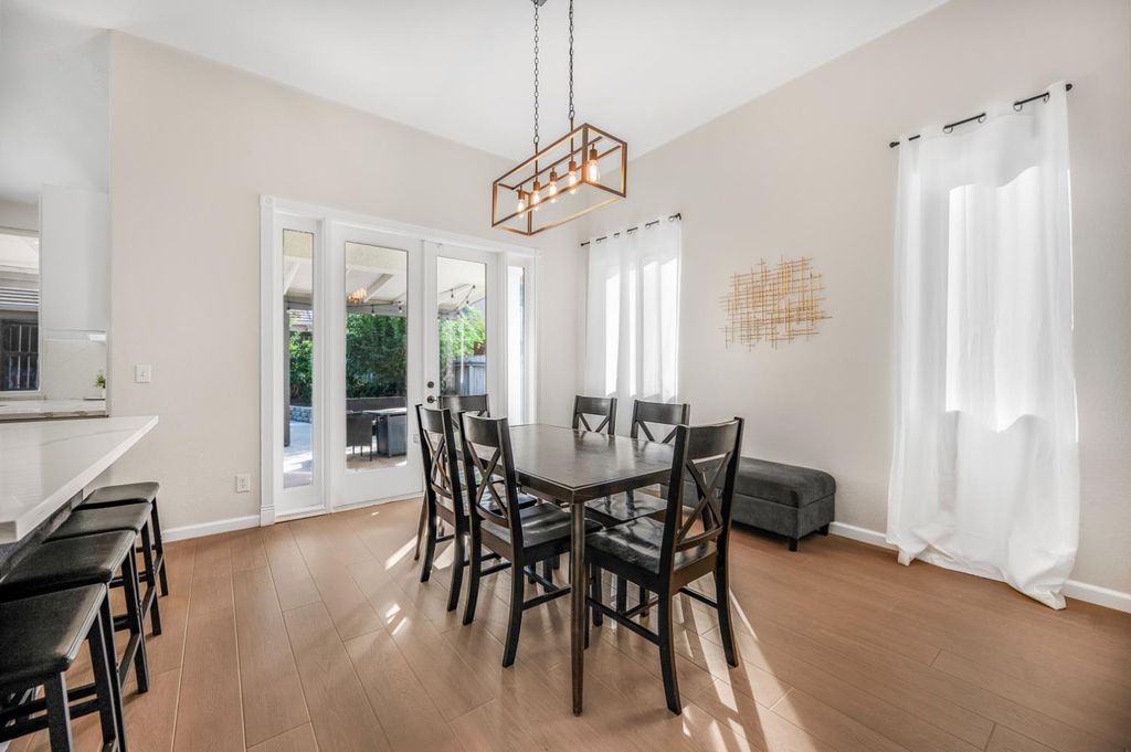 Image 12 of property listing at 7276 N Gregory Avenue, Fresno, CA 93722