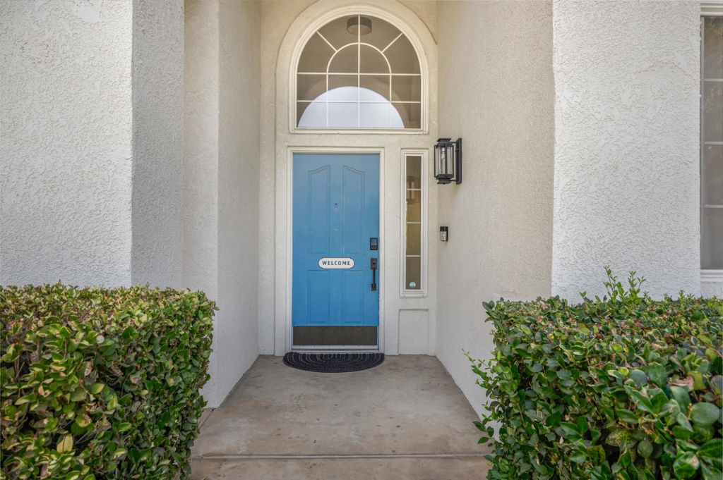Image 4 of property listing at 7276 N Gregory Avenue, Fresno, CA 93722