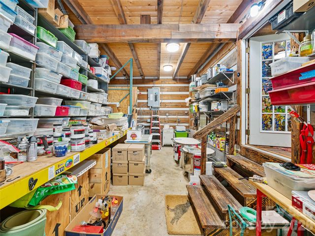 311 Old Sawmill Road, Burnsville, NC 28714