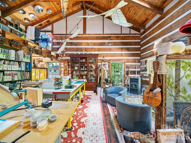 311 Old Sawmill Road, Burnsville, NC 28714
