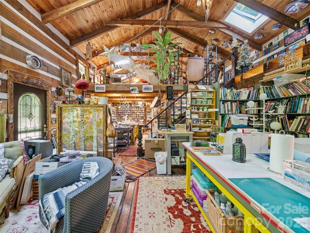 311 Old Sawmill Road, Burnsville, NC 28714