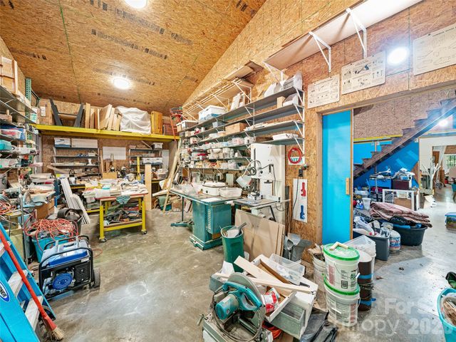 311 Old Sawmill Road, Burnsville, NC 28714