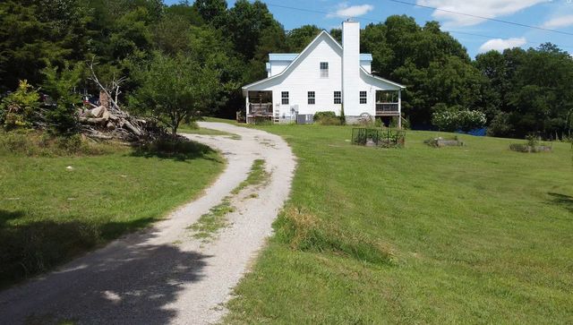2770 Beech Log Rd, Watertown, TN 37184
