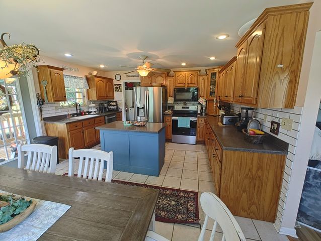 2770 Beech Log Rd, Watertown, TN 37184