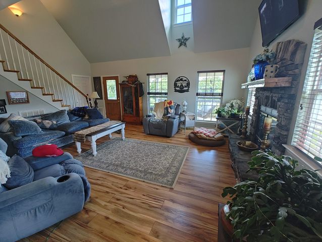 2770 Beech Log Rd, Watertown, TN 37184