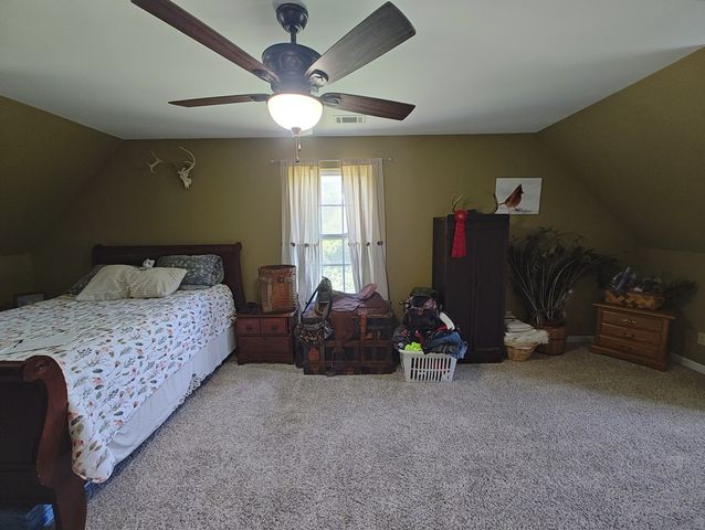 2770 Beech Log Rd, Watertown, TN 37184