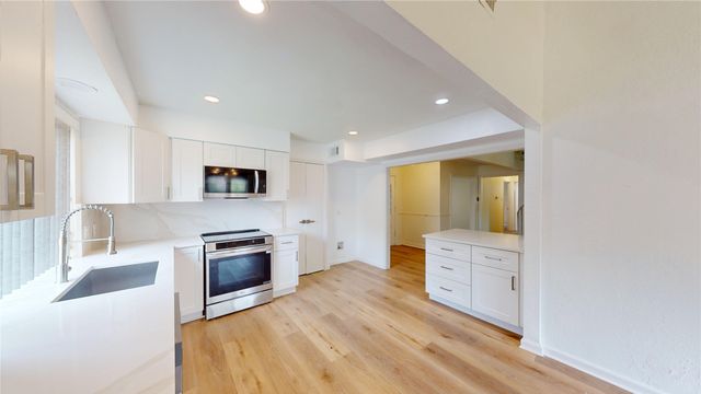 4610 Bellefontaine Court, Arlington, TX 76017