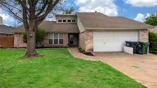 4610 Bellefontaine Court, Arlington, TX 76017