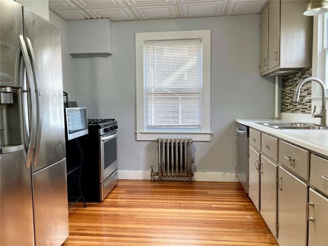 24 George Street, Westerly, RI 02891