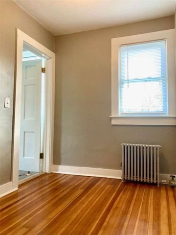 24 George Street, Westerly, RI 02891