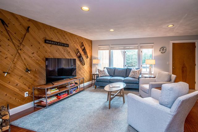 9 Top Notch Road, Bartlett, NH 03812