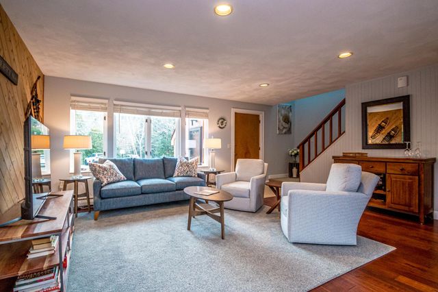 9 Top Notch Road, Bartlett, NH 03812