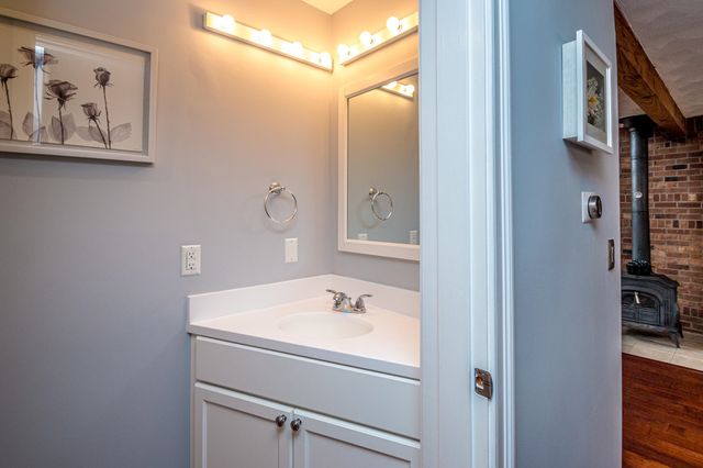 9 Top Notch Road, Bartlett, NH 03812