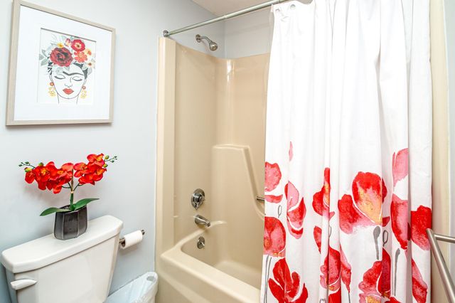 9 Top Notch Road, Bartlett, NH 03812