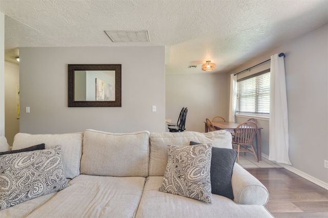 2307 Dakota Street, Norman, OK 73069