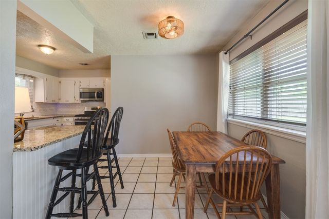 2307 Dakota Street, Norman, OK 73069
