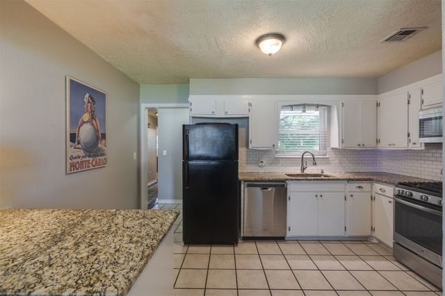 2307 Dakota Street, Norman, OK 73069