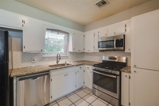 2307 Dakota Street, Norman, OK 73069
