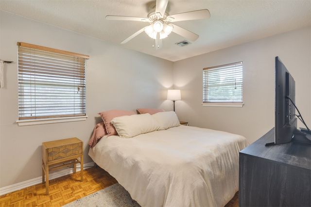 2307 Dakota Street, Norman, OK 73069