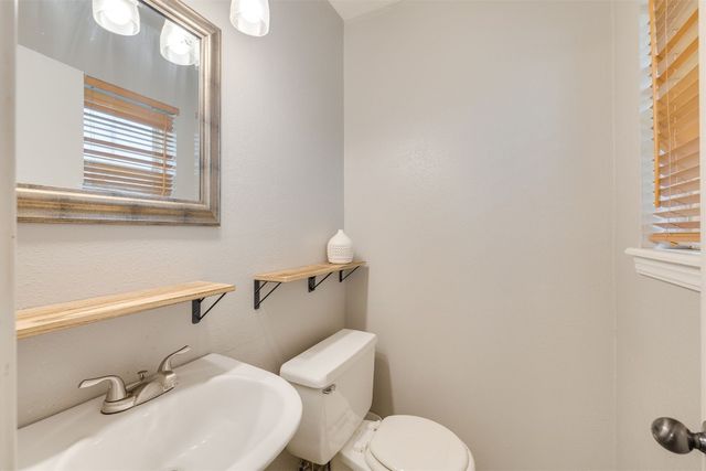 2307 Dakota Street, Norman, OK 73069