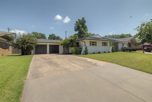 2307 Dakota Street, Norman, OK 73069