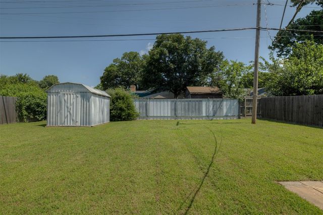 2307 Dakota Street, Norman, OK 73069