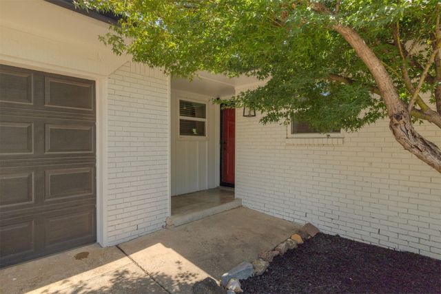 2307 Dakota Street, Norman, OK 73069