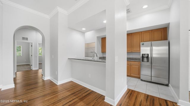 9745 TOUCHTON Road 2321, Jacksonville, FL 32246