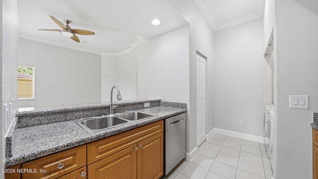9745 TOUCHTON Road 2321, Jacksonville, FL 32246