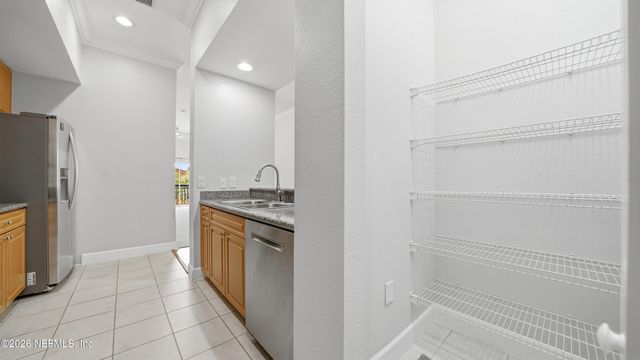 9745 TOUCHTON Road 2321, Jacksonville, FL 32246
