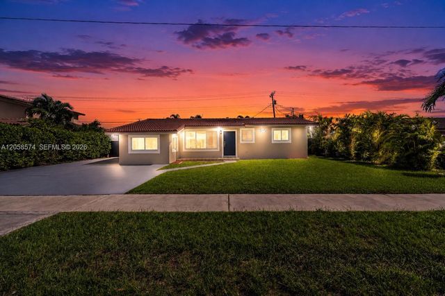 661 W 50th Place, Hialeah, FL 33012